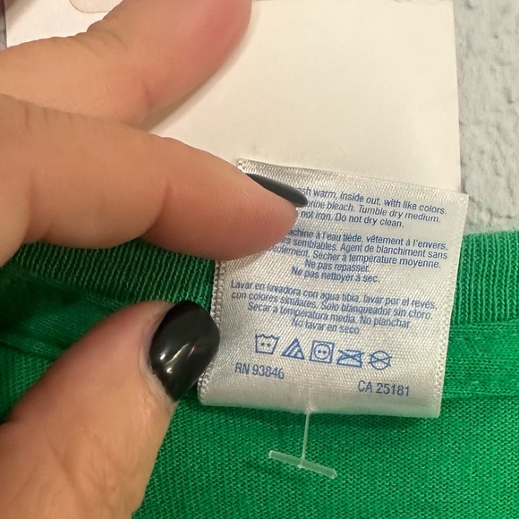 NWT University of Oregon Ducks SMALL Classic Green w/Yellow T Vintage 2014-2015 - Picture 4 of 9